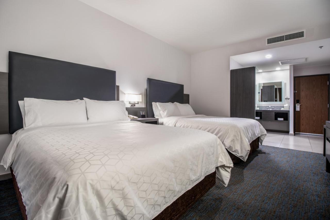 Holiday Inn Express Hotel & Suites Hermosillo By Ihg Exterior foto
