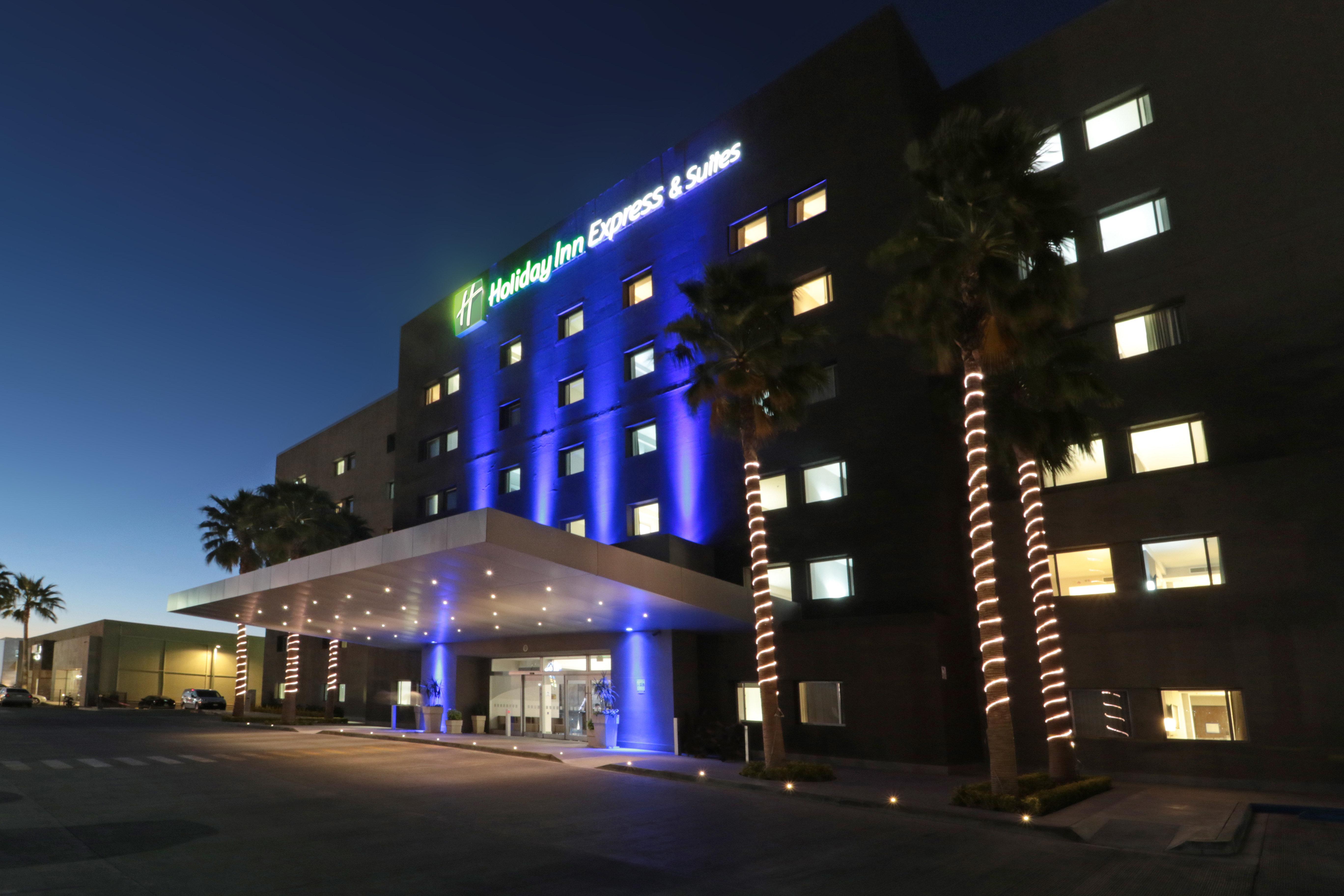 Holiday Inn Express Hotel & Suites Hermosillo By Ihg Exterior foto