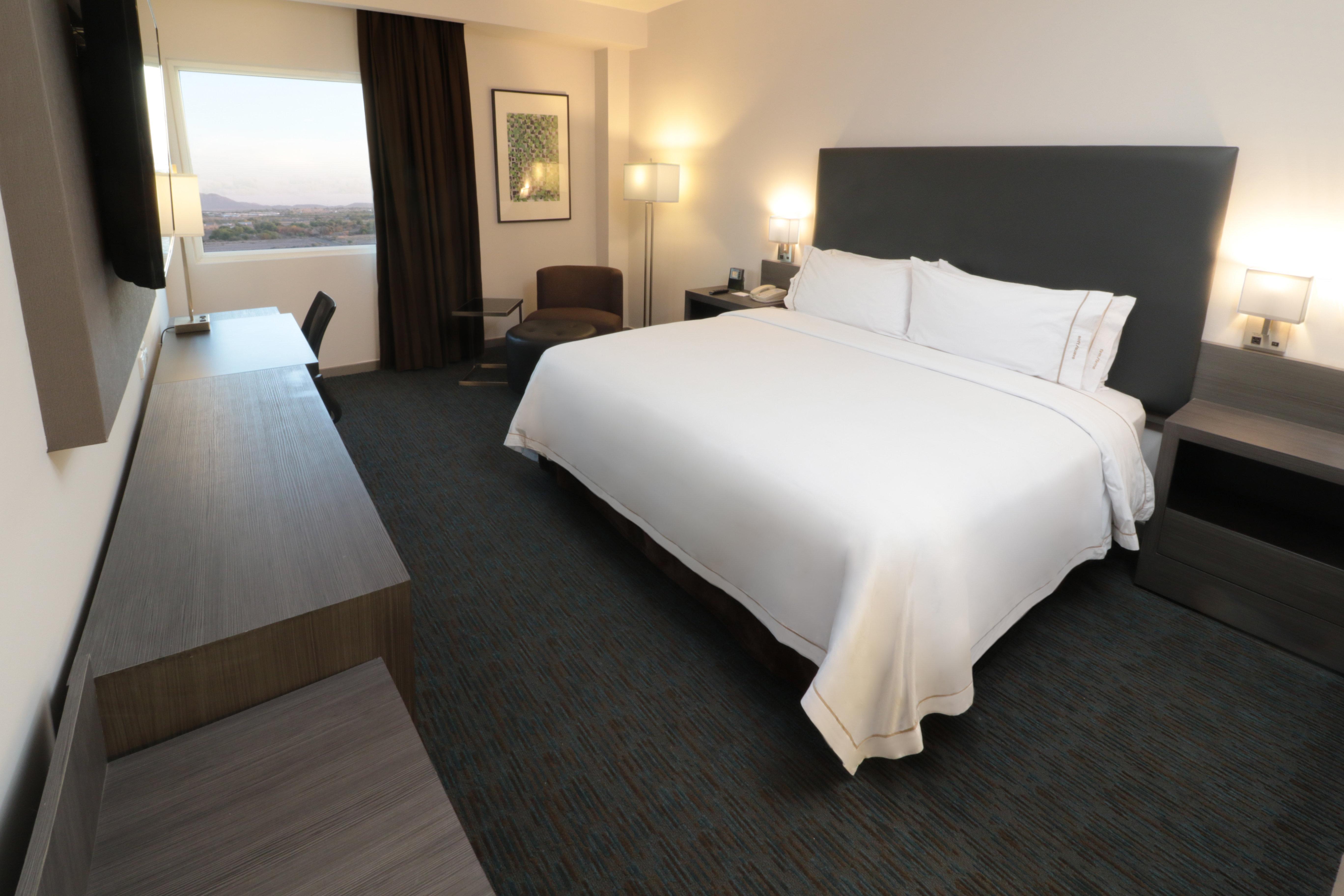 Holiday Inn Express Hotel & Suites Hermosillo By Ihg Exterior foto